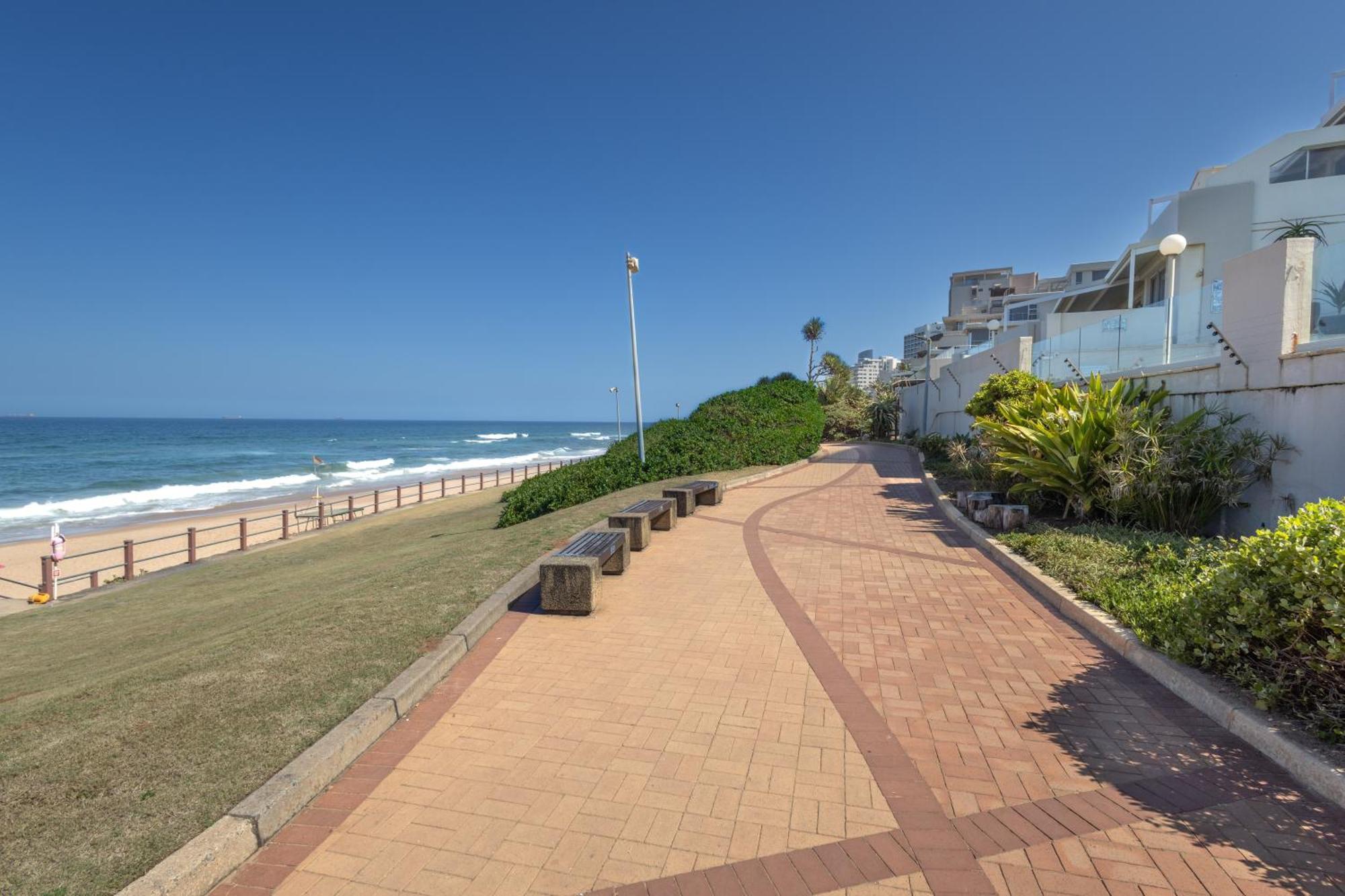 804 Marbella - By In Umhlanga Appartement *